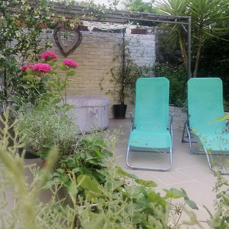 Paradise Jacuzzi & Sauna Ika Luaran gambar