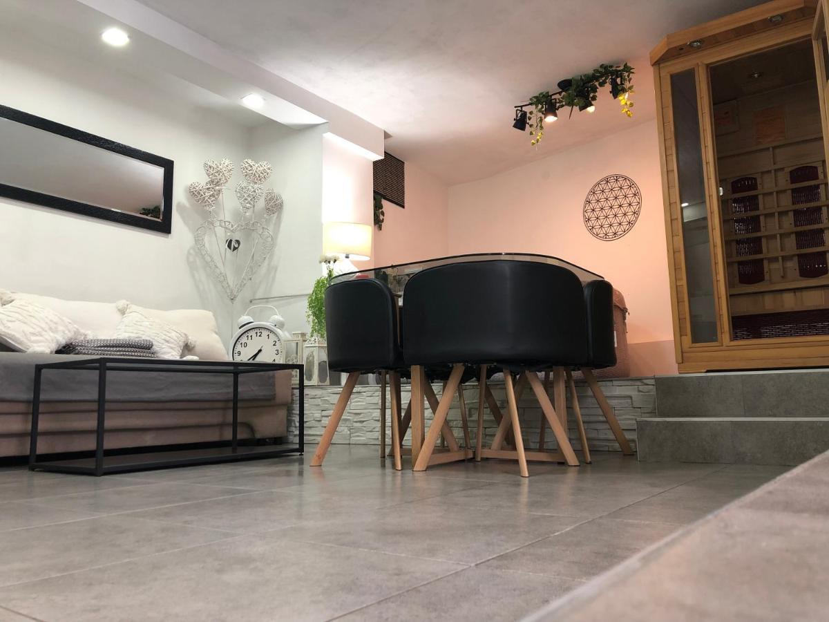 Paradise Jacuzzi & Sauna Ika Luaran gambar